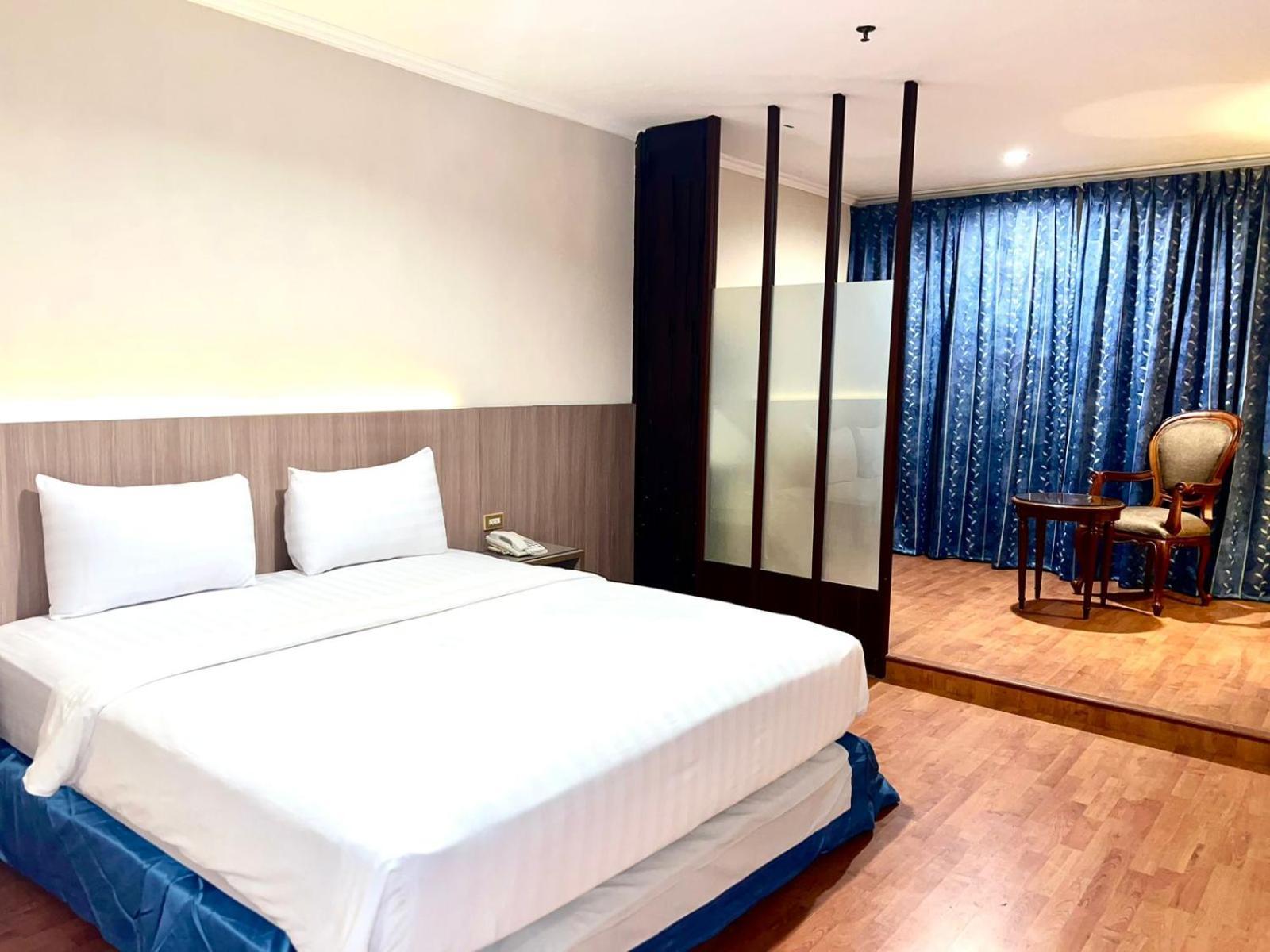 Royal Asia Hotel Palembang Luaran gambar