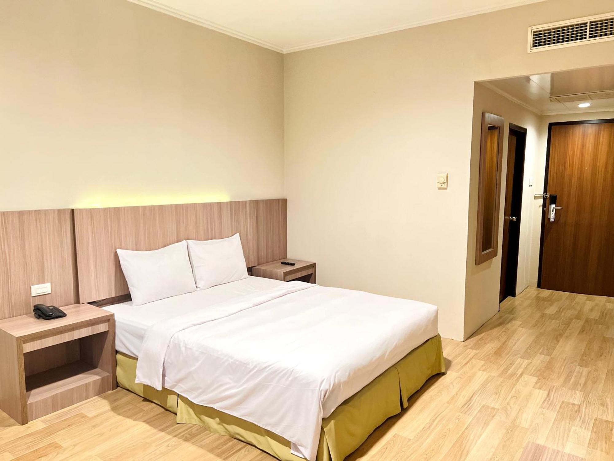 Royal Asia Hotel Palembang Luaran gambar