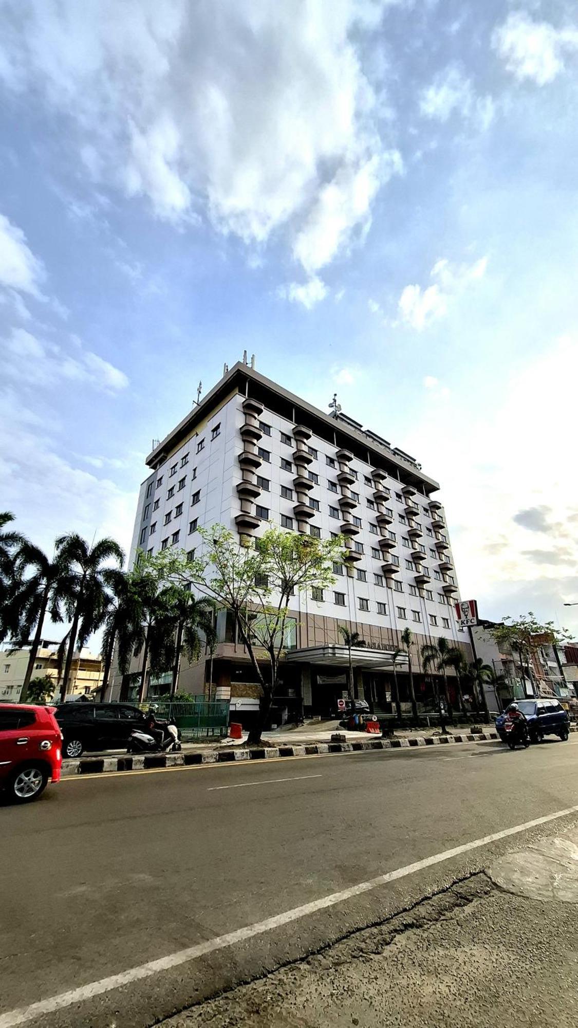 Royal Asia Hotel Palembang Luaran gambar