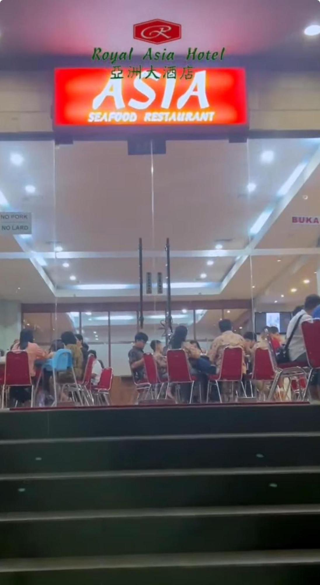 Royal Asia Hotel Palembang Luaran gambar