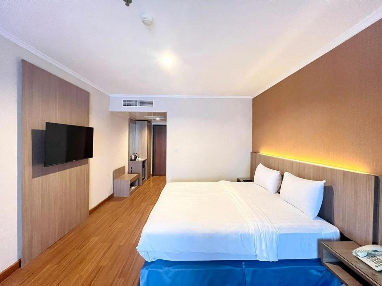 Royal Asia Hotel Palembang Luaran gambar